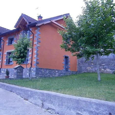 Apartamento With 2 Bedrooms In Sorripas With Wonderful Mountain View Enclosed Garden And Wifi Sabiñánigo